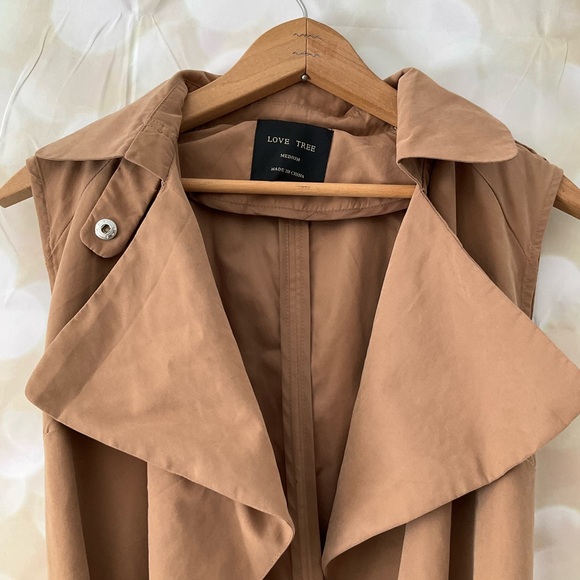 Love Tree Sleeveless Thin Trench Coat - Picture 2 of 8